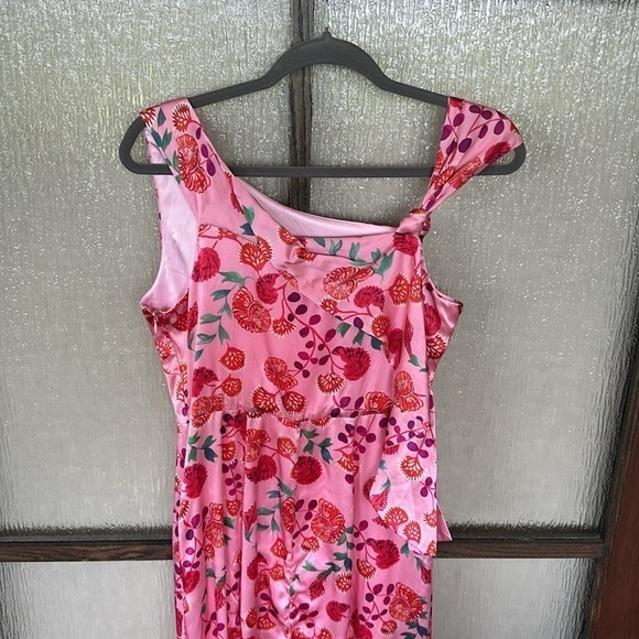 SALONI Leona Gown size 6
$945 original retail - Picture 15 of 16